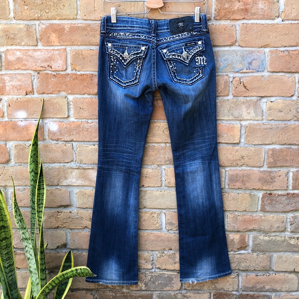 Crystal accents Miss Me bootcut jeans 26